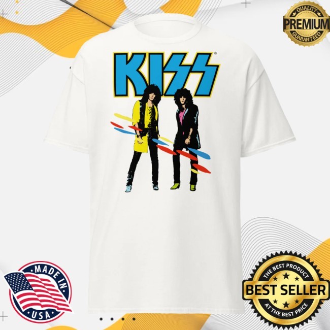 Official B And E New T-Shirt - Kiss