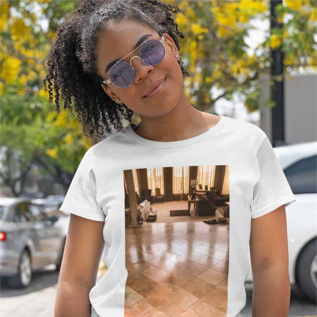 Robert Layth Britney Spears Has Moved Out Of Her House Moment Of Silence For This Room Tee Shirt
